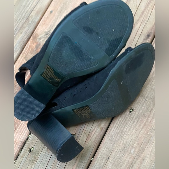 LC Lauren Conrad peep toe bootie w/ ankle strap. 4in block heel Sz 9 - Picture 6 of 10